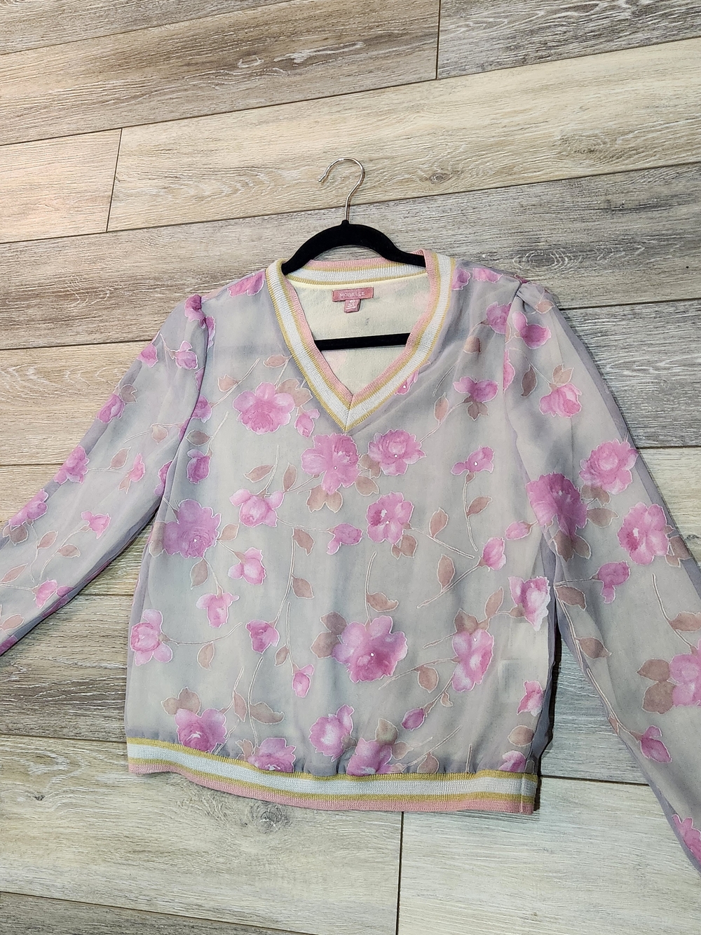 Moiselle Pink Floral Sheer V-Neck Sweater with Cream Trim Size 4